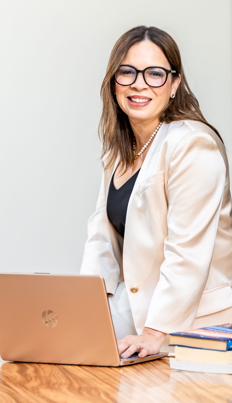 Ivelis Sanchez, founder of IVELIS social media and brand experience agency